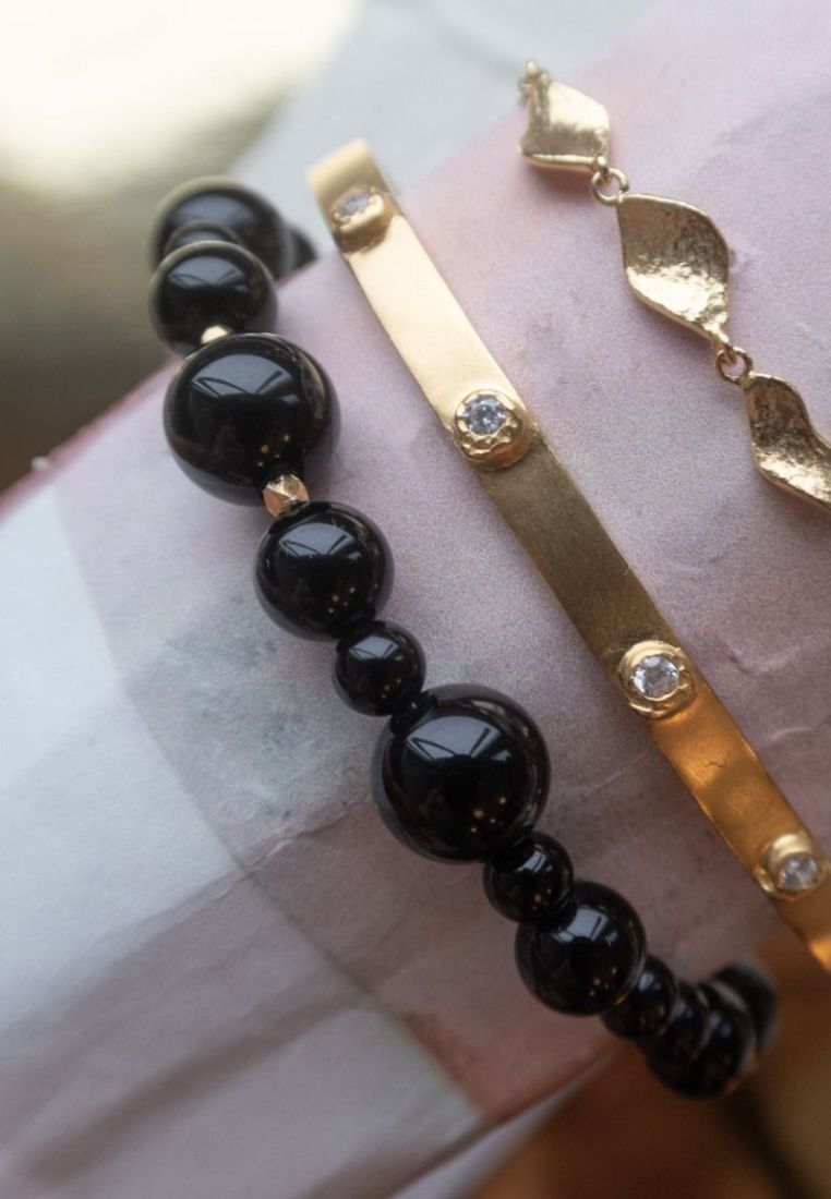 Cherrie Bon Bon armbånd - Black