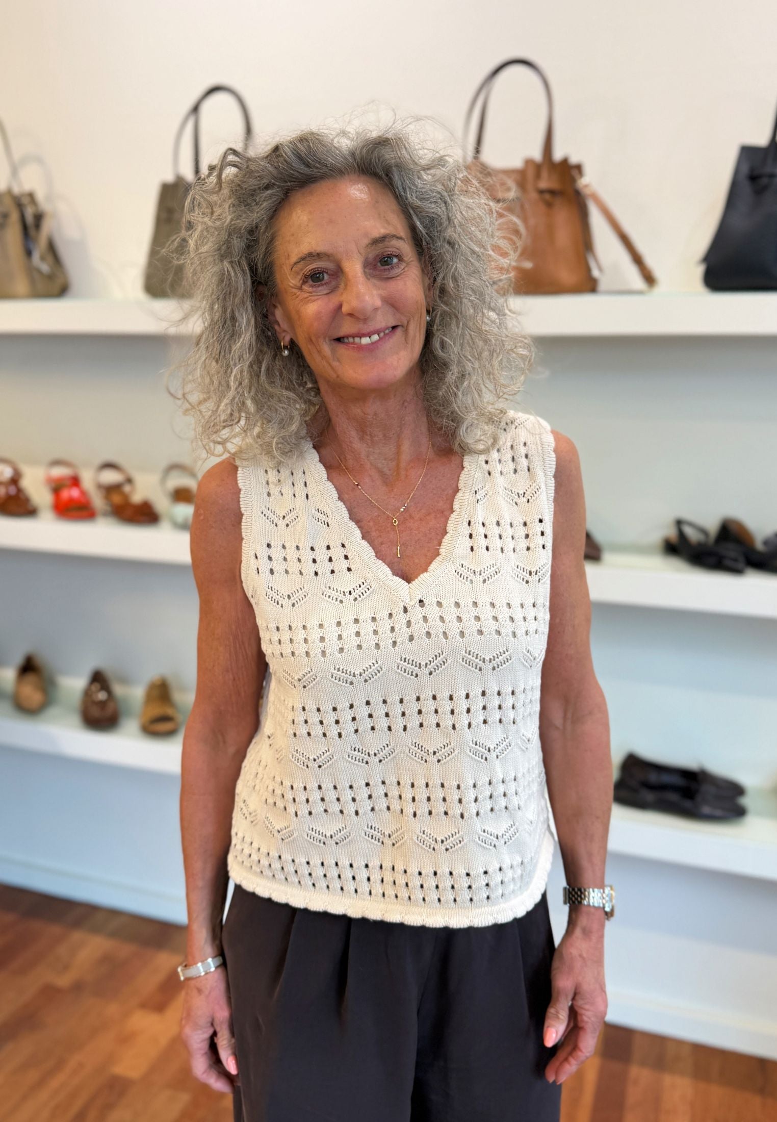 Breeze Crochet V-neck top - Ecru