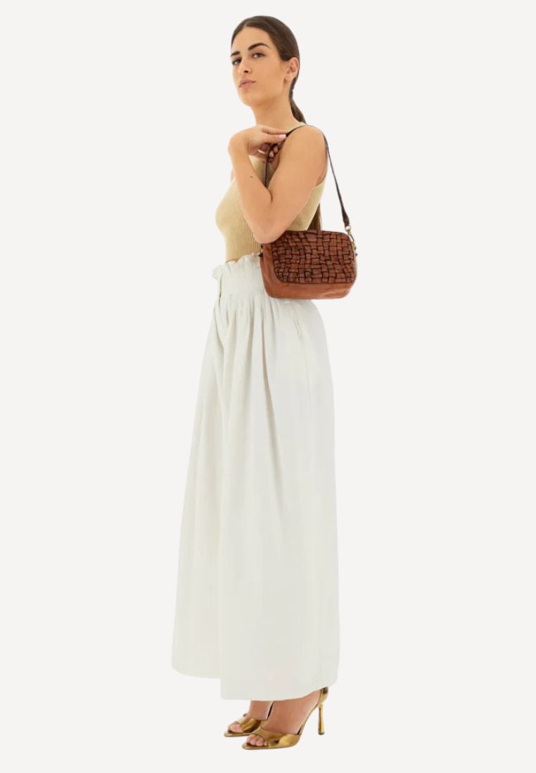 C021330 taske - Cognac