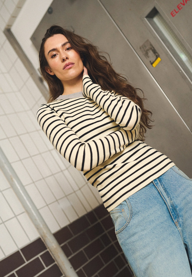 FabiolaGO bluse - Off-White/Black Stripes