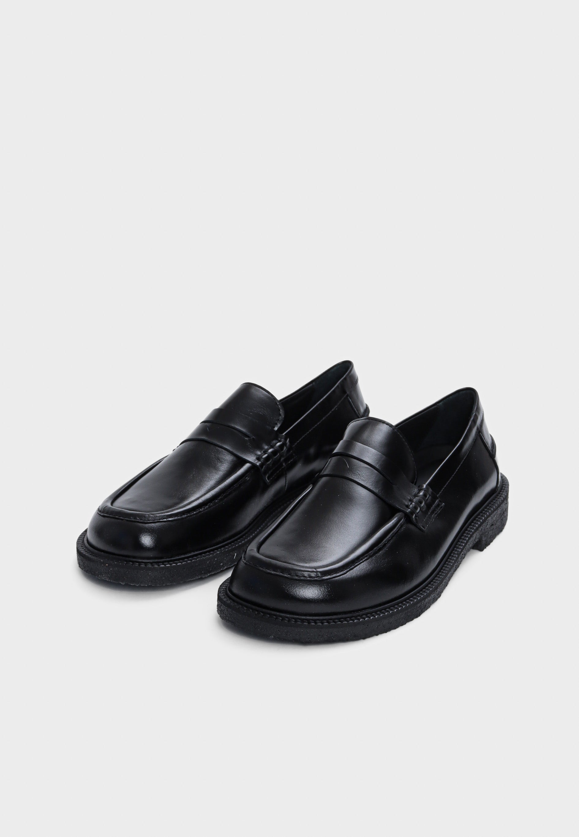1670-101 loafer - Black