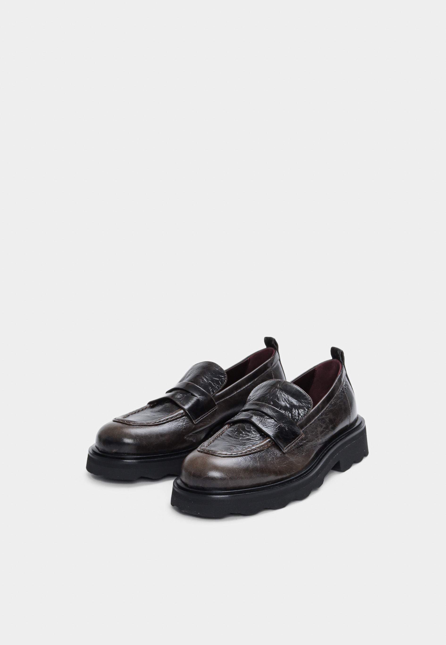 2205 loafer - Naplak Coffee