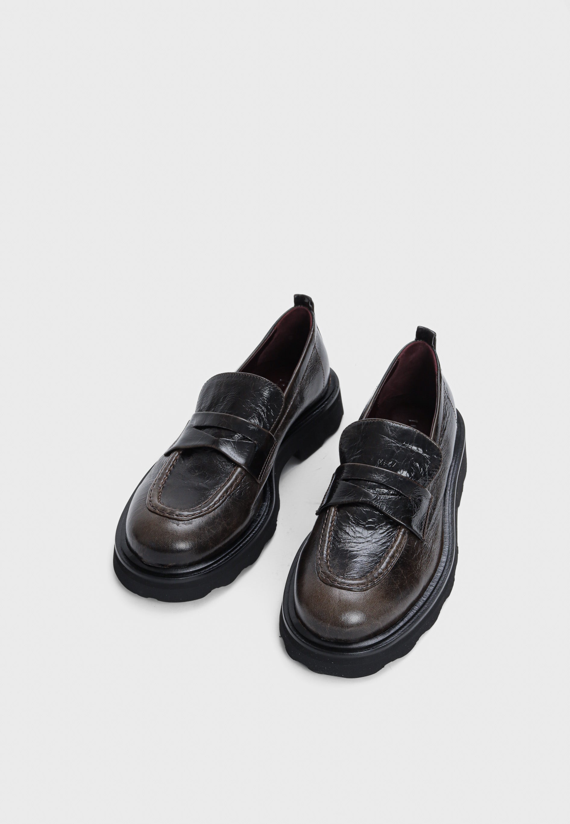 2205 loafer - Naplak Coffee
