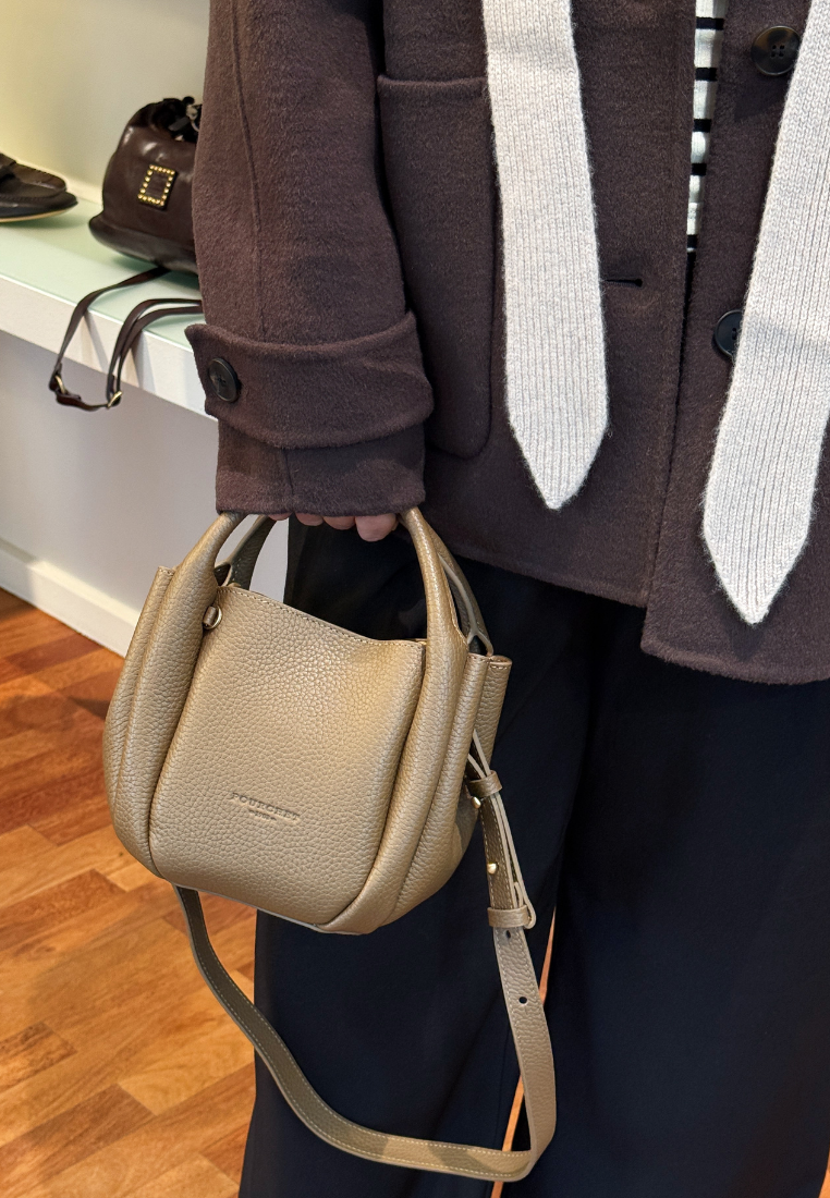 26101 Citrouille Small taske  - Taupe