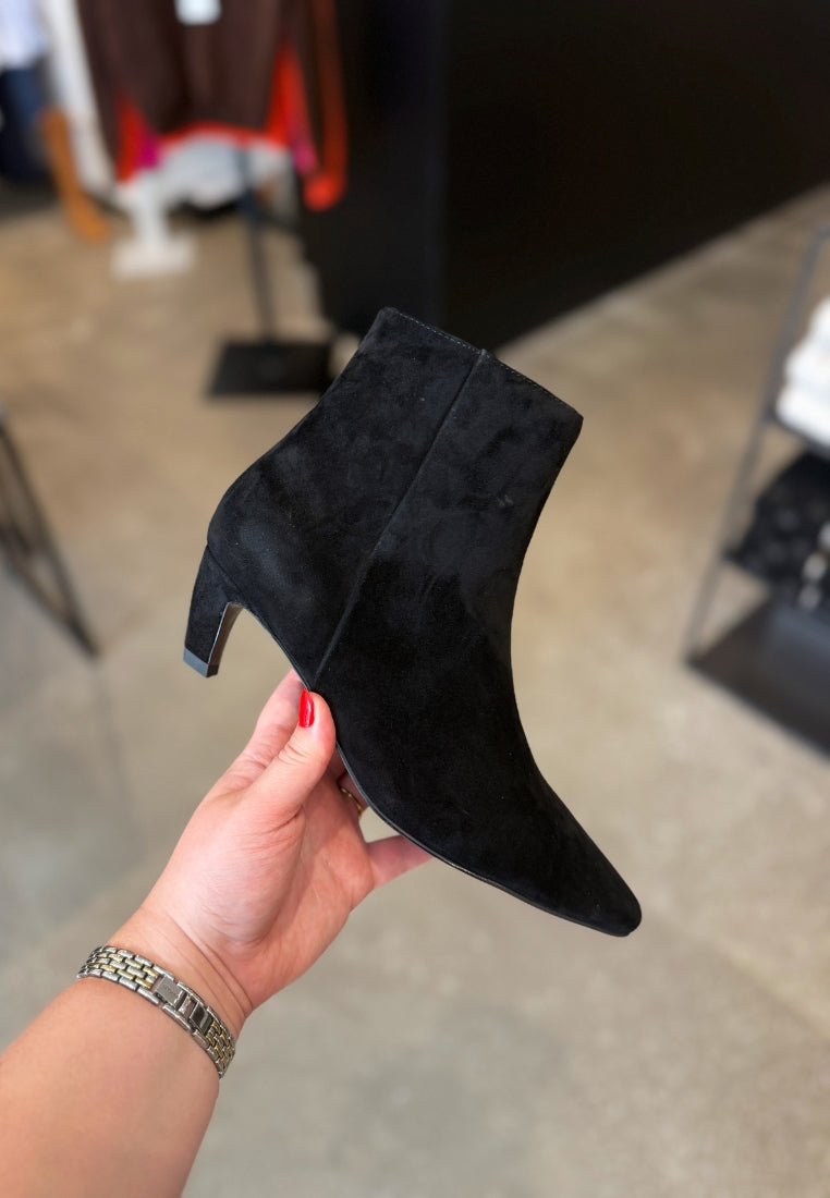 Calista 503 støvle - Suede Black