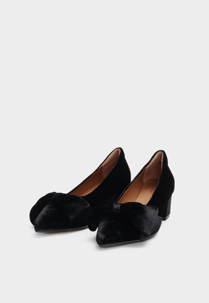 1550-107 pump - Black
