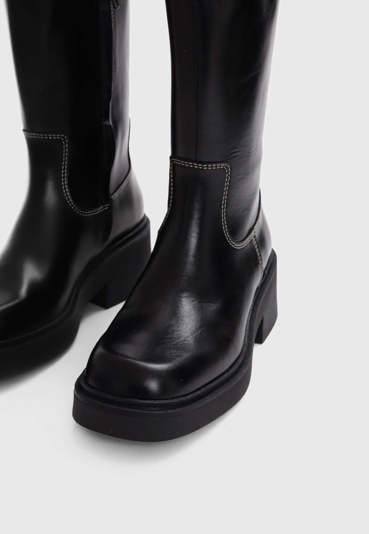 7817-101 støvle - Black