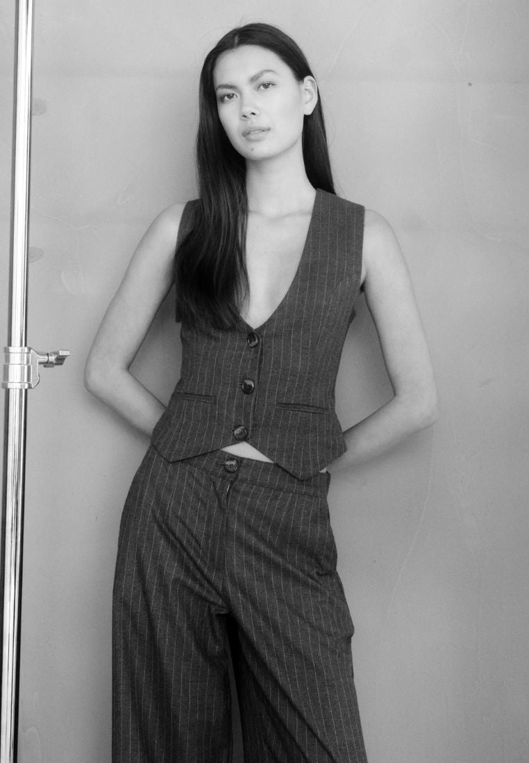 Alanis vest - Pin Stripe Grey