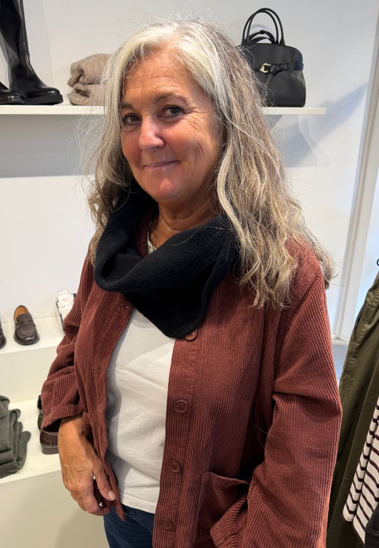 Ivette tørklæde - Sort