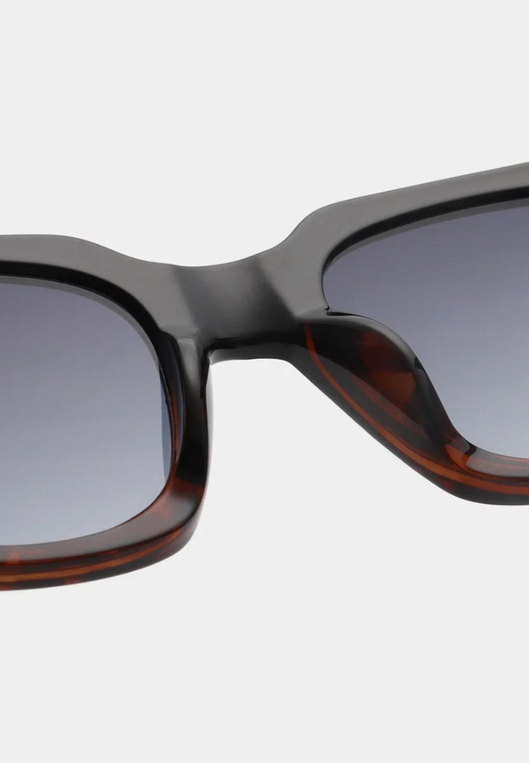 Nancy solbriller - Black